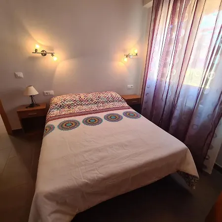 Atico Barcelona If דירה